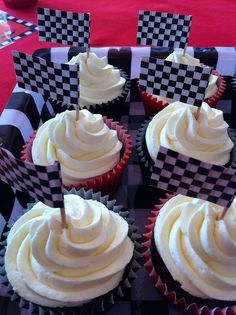 cupcakes cars