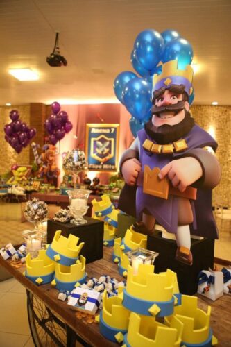 Cumpleaños con temática de Clash Royale